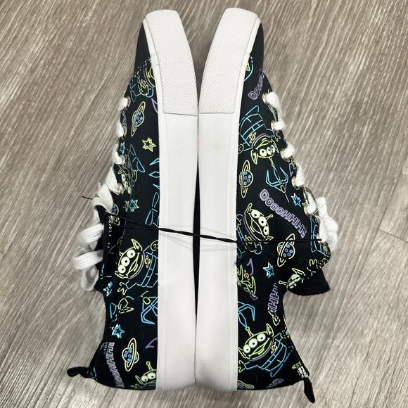Torrid NWT Disney Pixar Toy Story Alien Neon & Black Canvas Sneaker - Extra Wide - Picture 7 of 15